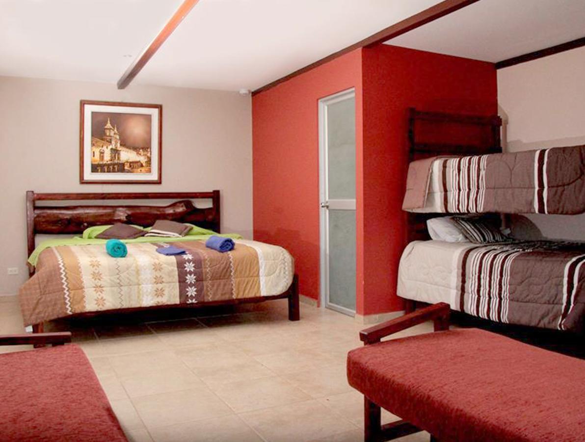 Nayon Xtreme Valley Hotel Quito Exterior photo