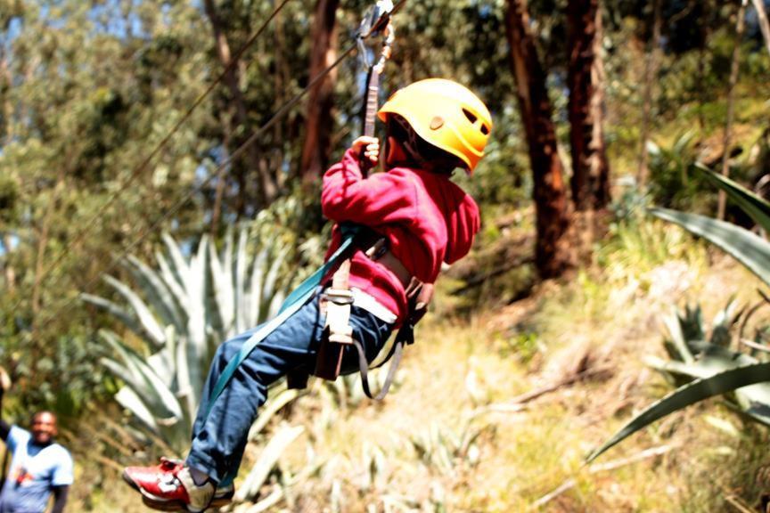 Nayon Xtreme Valley Hotel Quito Exterior photo